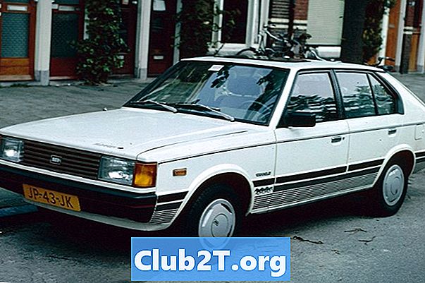 1984 m. „Hyundai Pony“ automobilių lempučių dydžiai