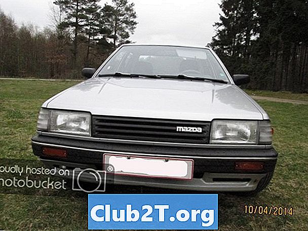 1986 m. „Mazda 323“ automobilio stereo laidų schema