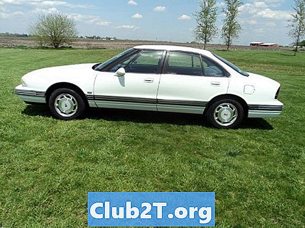 1995 Oldsmobile осемдесет и осемдесет и осемдесет и осем 88 автомобилна стерео схема на свързване