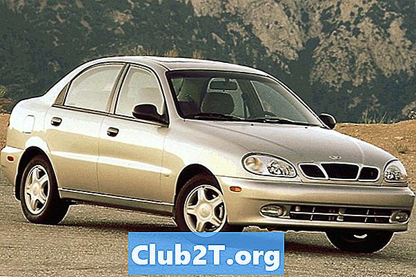 1999 Daewoo Lanos Sedan Bildekk Størrelsesinformasjon