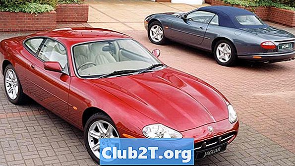 1999 Jaguar XK Coupe Anmeldelser og vurderinger