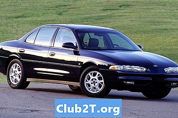 2000 Огляд і рейтинги Oldsmobile Інтриги