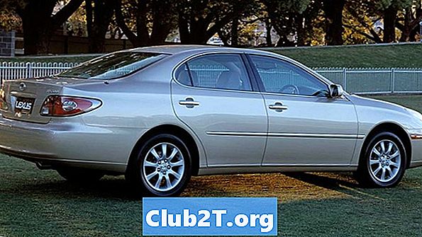 2001 Lexus ES300 Anmeldelser og omtaler