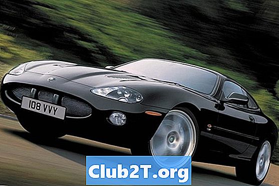 2005 Recenze a hodnocení Jaguar XK Coupe