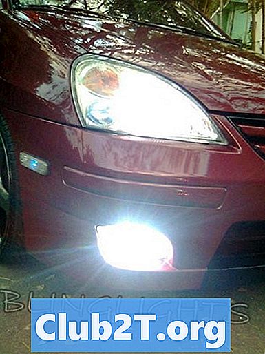 2005 Suzuki Aerio Sedan spuldzes izmēra tabula