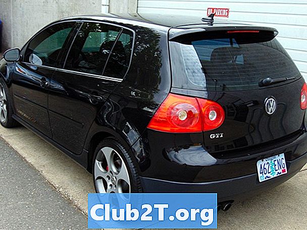 2008 m. „Volkswagen GTI“ su „HID Lightbulb Size Guide“
