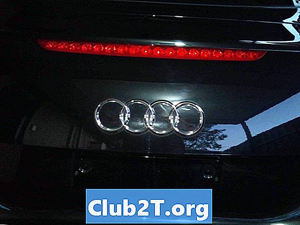 2010 Audi TT tabela velikosti avtomobilske žarnice