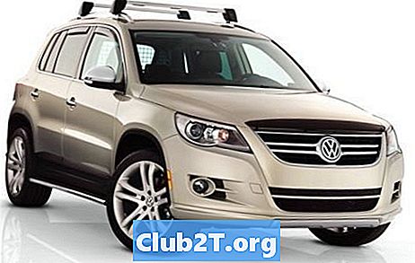 2010 Volkswagen Tiguan S rūpnīcas riepu izmēru ceļvedis