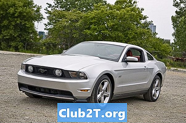 2012 פורד Mustang ביקורות ודירוג