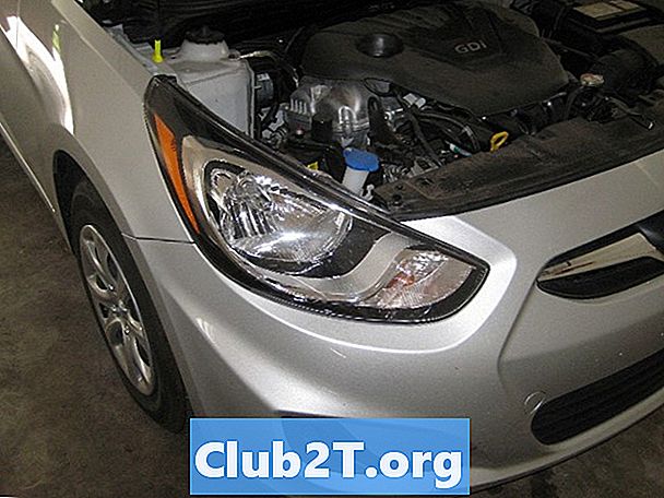 2013 Hyundai Accent Light Bulbs גודל תרשים - מכוניות